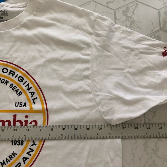 LAST ONE - MEDIUM Men’s Columbia Graphic Tee - Picture 7 of 8